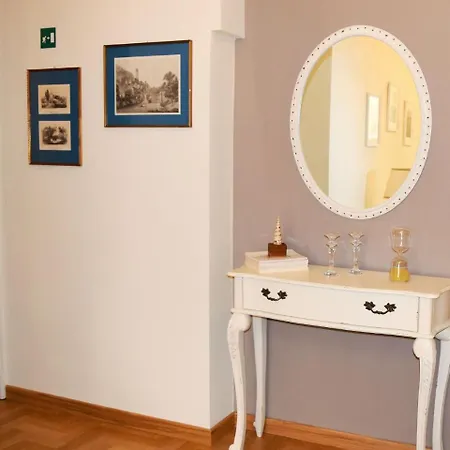 Luxury In With Town Centre Nearby شقة روما